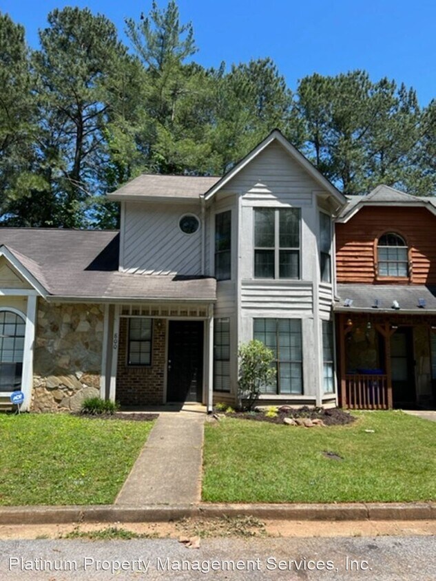 Primary Photo - 2 br, 2.5 bath House - 800 Heritage Oaks Dr,