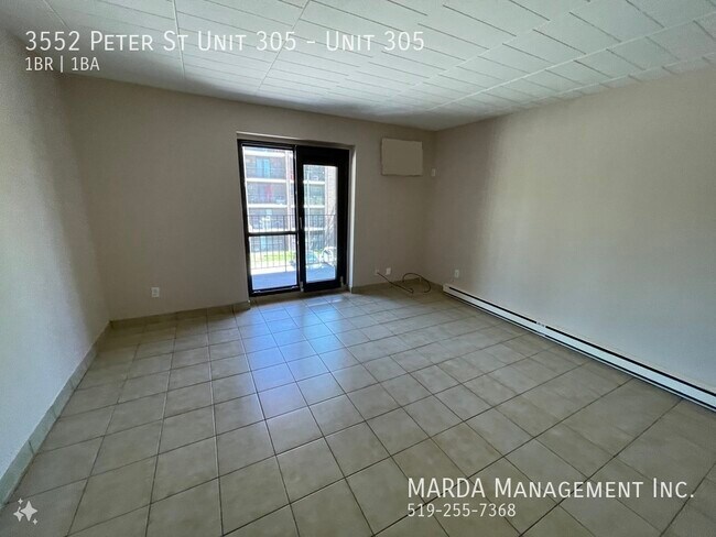 Photo du bâtiment - SPACIOUS 1BED/1BATH -LOCATED IN SANDWICH T...