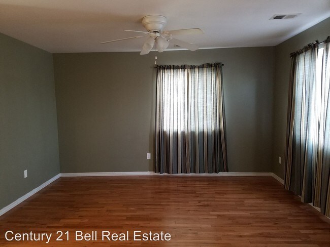 Building Photo - 3 br, 2.5 bath House - 346 Maddies Way