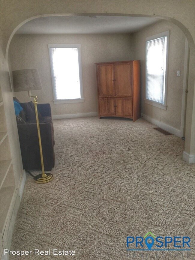 Foto del edificio - 3 br, 1 bath House - 917 James street