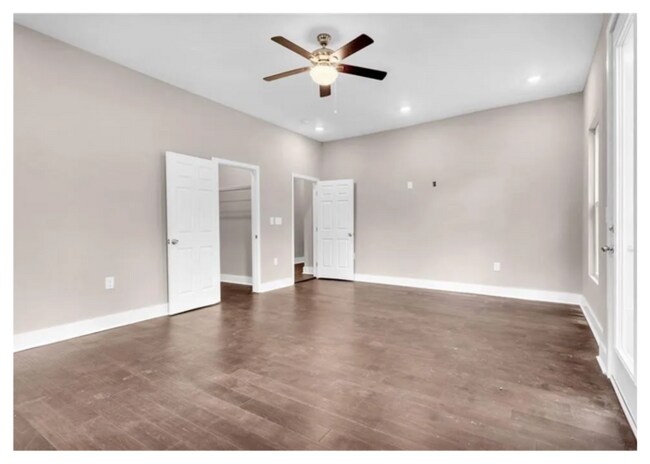 Building Photo - Fully Renovated Ranch-Style Home with Mode...