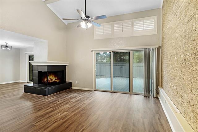 Building Photo - 2903 Country Pl Cir