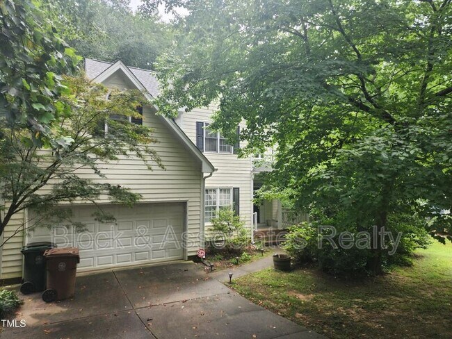 Foto del edificio - 103 La Quinta Ct