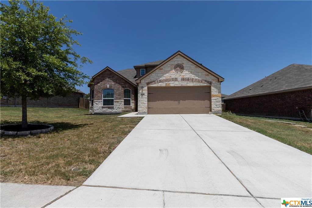 Primary Photo - 6204 Daisy Way