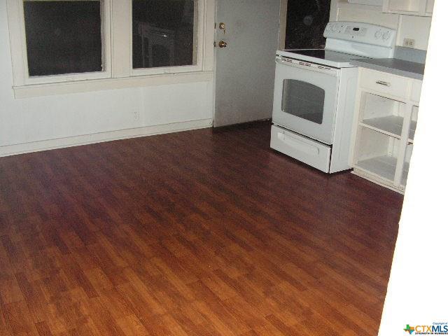 Foto del edificio - 6815 Jasmine Height