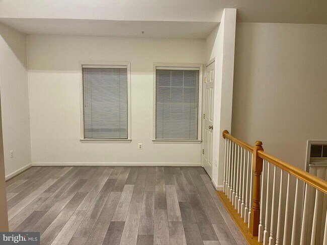 Foto del edificio - 11854 Breton Ct