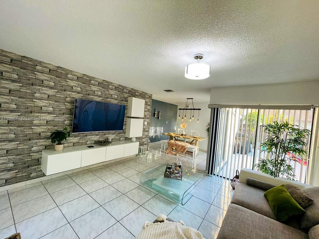 Foto del edificio - 12736 SW 66th Terrace Dr