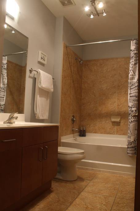 Foto del edificio - 898 Oak St SW