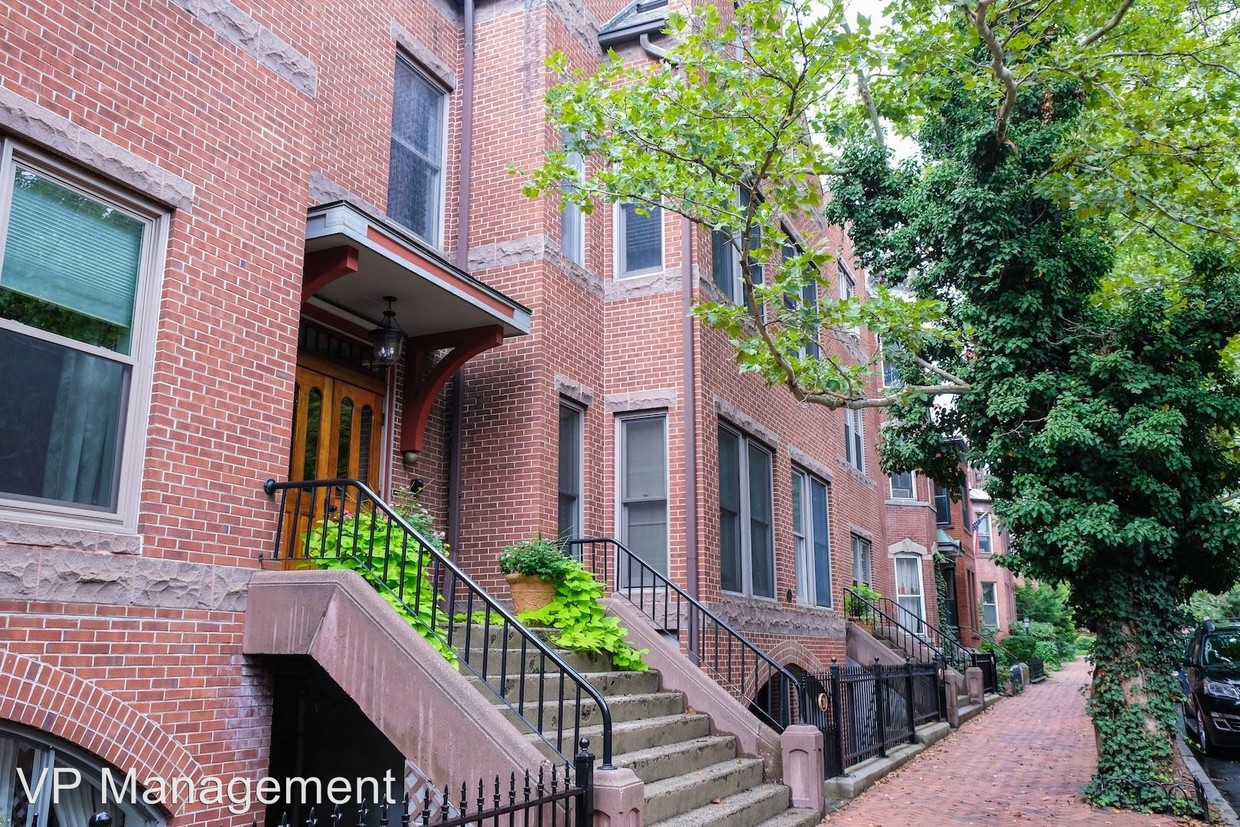 Primary Photo - 2 br, 2.5 bath House - 30 Mattoon St