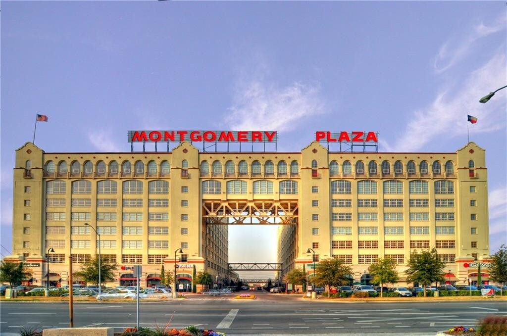 2600 W 7th St Unit 2620, Fort Worth, TX 76107 Condo for Rent in Fort