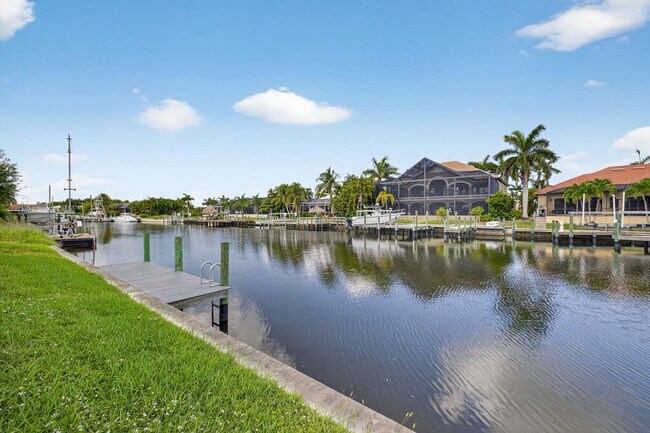 Foto del edificio - Direct Gulf Access Pool Home 3 bed +Den 3 ...