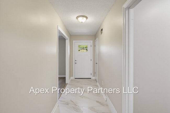 Building Photo - 2472 Boysenberry St