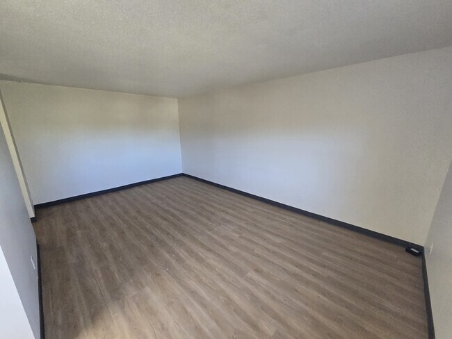 Photo du bâtiment - 345 Talbot Ave