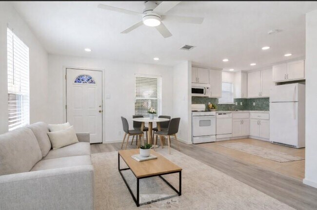 Building Photo - 5104 Delores Ave