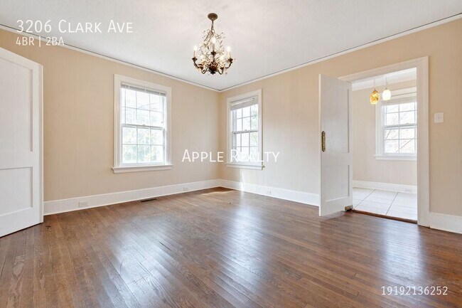 Foto del edificio - 3206 Clark Ave