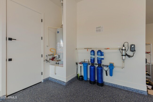 Foto del edificio - 4236 E Whisper Rock Trl