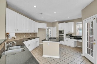 Building Photo - 4407 Magnolia Ln
