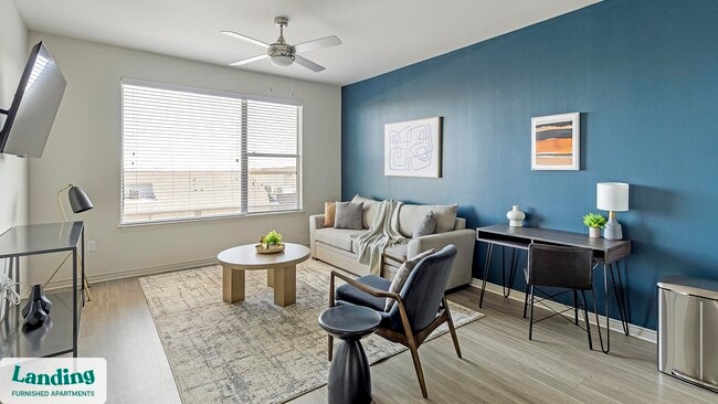 Building Photo - 750 Fort Worth Ave