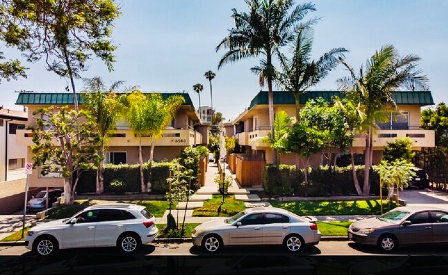 Building Photo - 3557 Jasmine Ave