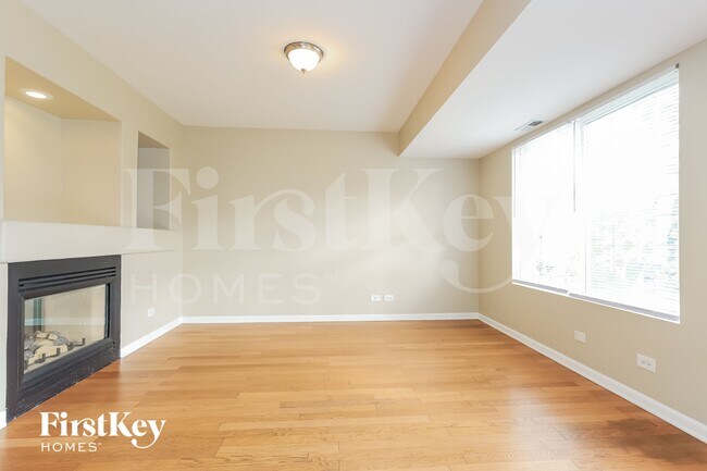 Foto del edificio - 1657 Park Vista Ln