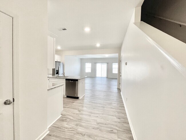Building Photo - NEW 3BD Townhome Minutes from I85