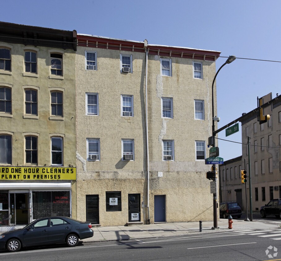 701703 W Girard Ave, Philadelphia, PA 19123 Apartments in