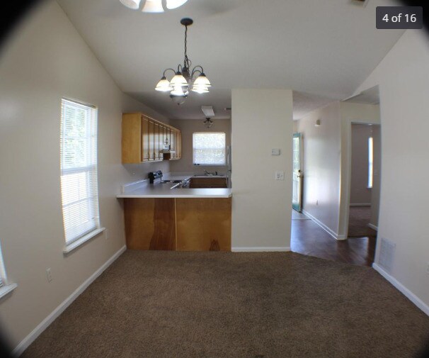 537 N 20th St Unit 3, DeFuniak Springs, FL 32433 Apartments in