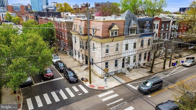 Building Photo - 3800 Spring Garden St