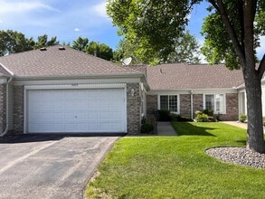 Building Photo - 9427 Prairieview Trail N