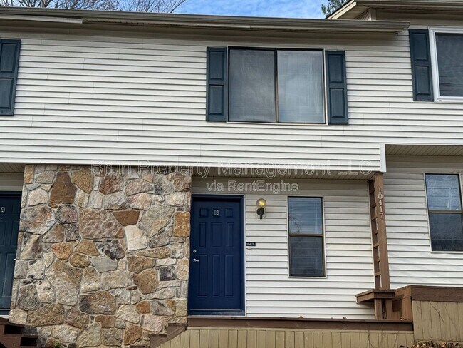 Foto del edificio - 10417 Victoria Dr