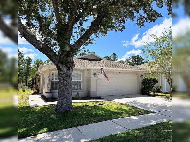 Foto del edificio - 7851 Foxgrove Dr