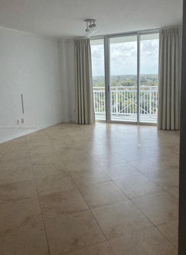 Foto del edificio - 2665 SW 37th Ave