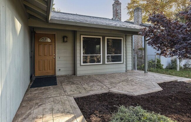 Foto del edificio - 16178 SW Blanton St