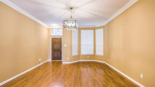 Building Photo - 8424 Gateway Dr