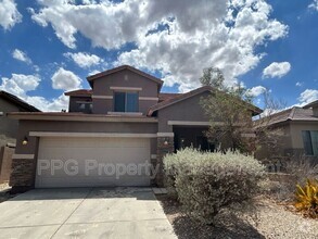 Building Photo - 17931 W Sunnyslope Ln