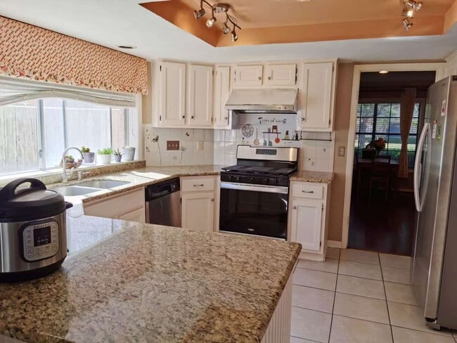 Cocina - 3206 Sturbridge Ln