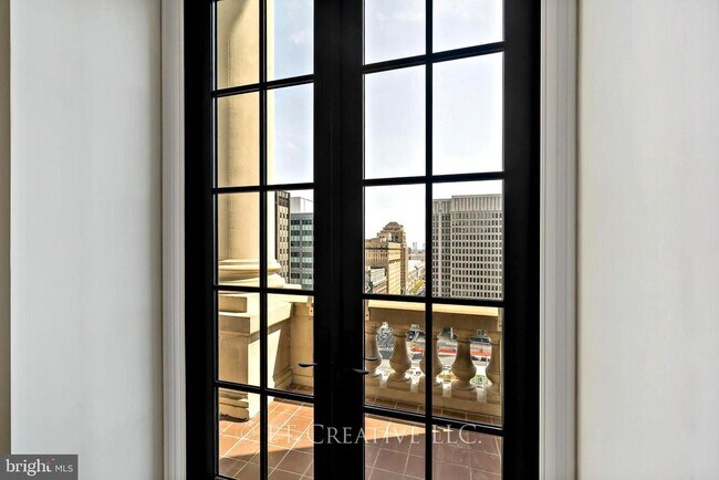Building Photo - 1600 Arch St