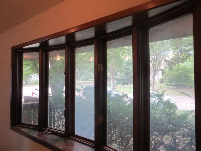 Front Bay Window - 807 Fairchild St