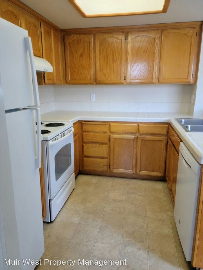 Building Photo - 2 br, 2 bath House - 1523 Alhambra Ave