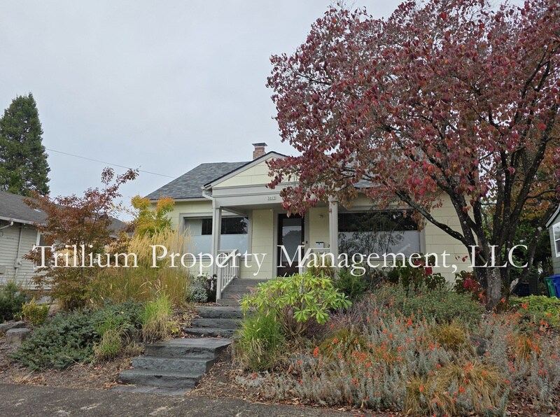 Foto principal - 3015 NE 67th Ave