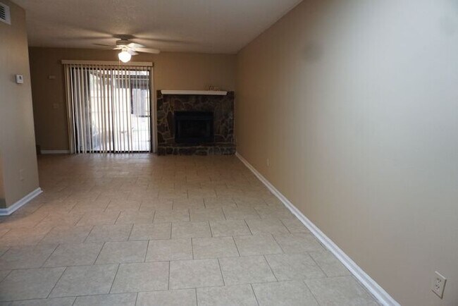 Foto del edificio - 3/2 townhome Near NAS Jax.