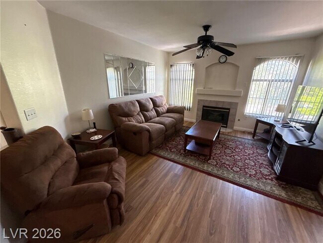 Foto del edificio - 4555 E Sahara Ave