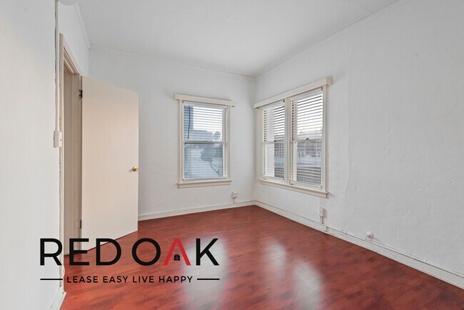 Foto del edificio - Lovely, Vintage-Inspired One Bedroom with ...