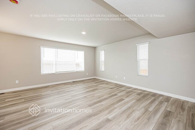 Building Photo - 11755 Mission Peak Pl