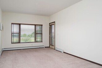 Interior Photo - Arden Flats