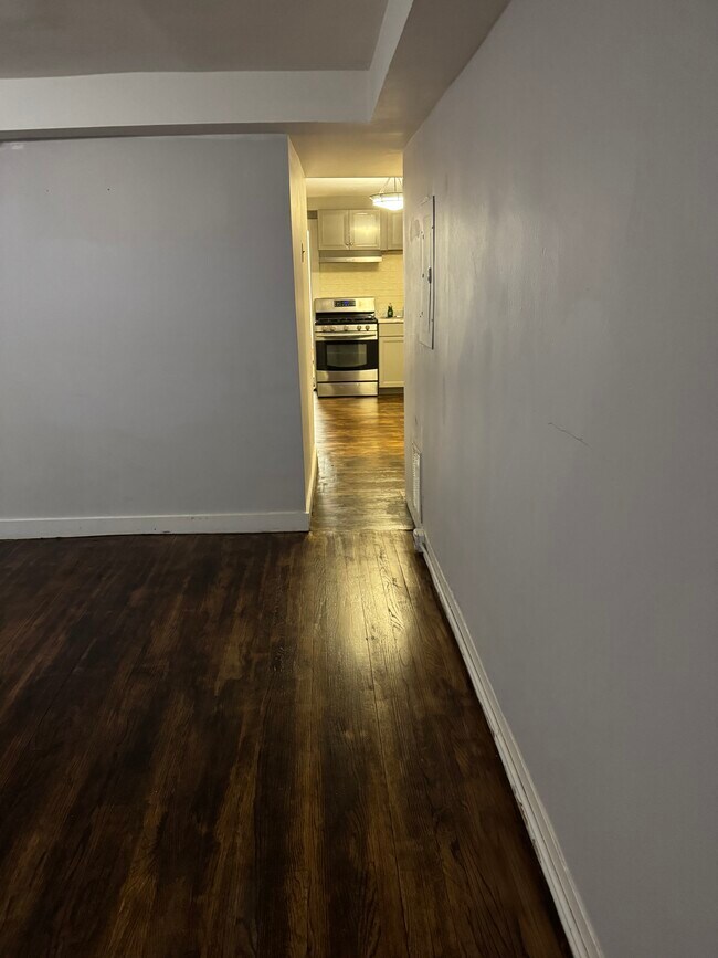 PISOS REHACIDOS - 25 Minerva St