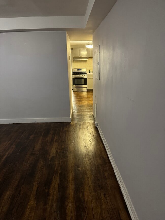 FLOORS RE-DONE - 25 Minerva St