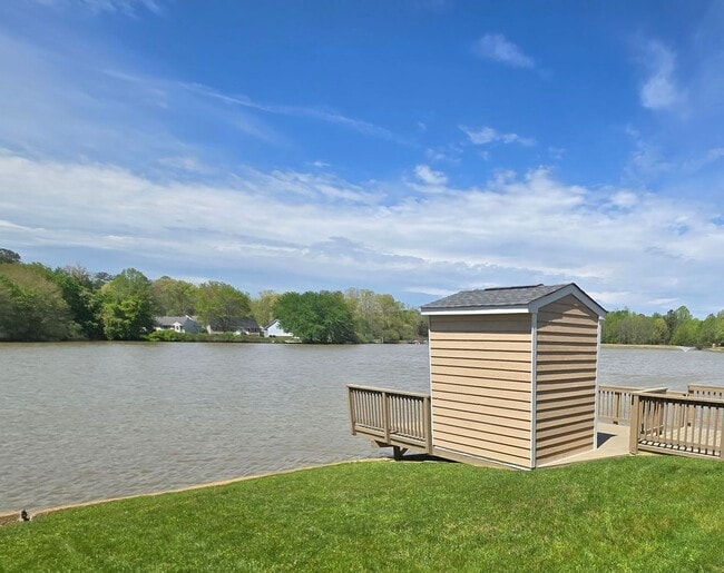 Building Photo - STUNNING WATER VIEWS IN CHESTERFIELD COUNTY