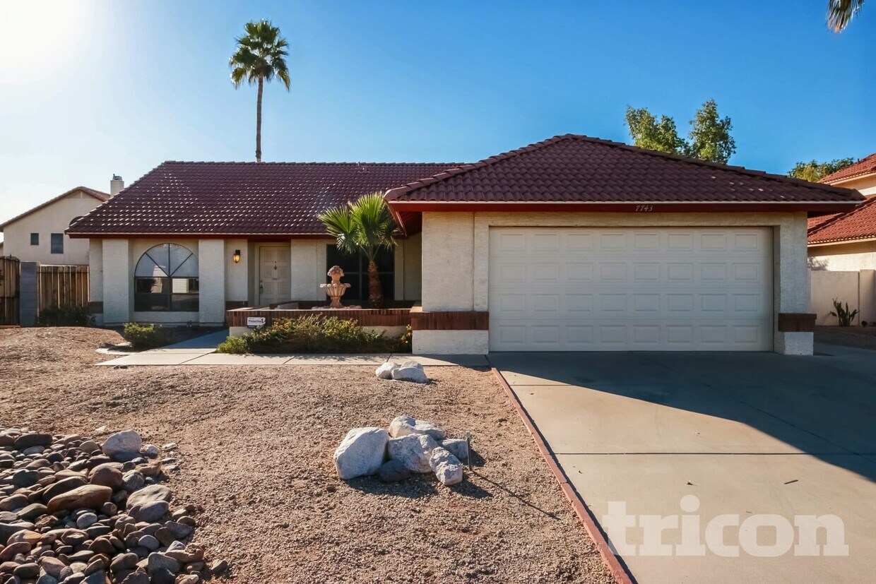 Foto principal - 7743 W Dreyfus Dr