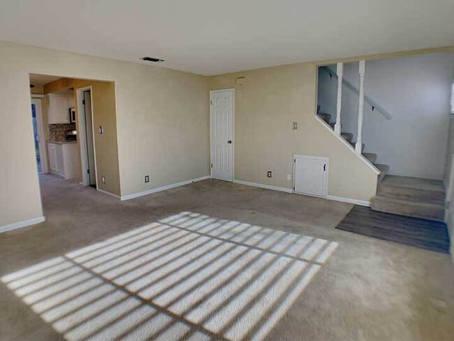 Foto del edificio - Darling 2 bed, 1.5 bath condo near Lyons Park and downtown Placerville!